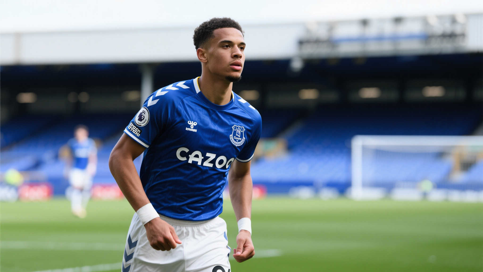 埃弗顿盯上富勒姆后卫泰特免签,沃克转会成疑 埃弗顿盯上富勒姆后卫泰特免签,沃克转会成疑